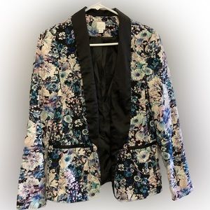 Lauren Conrad Floral Tuxedo Blazer Size 8